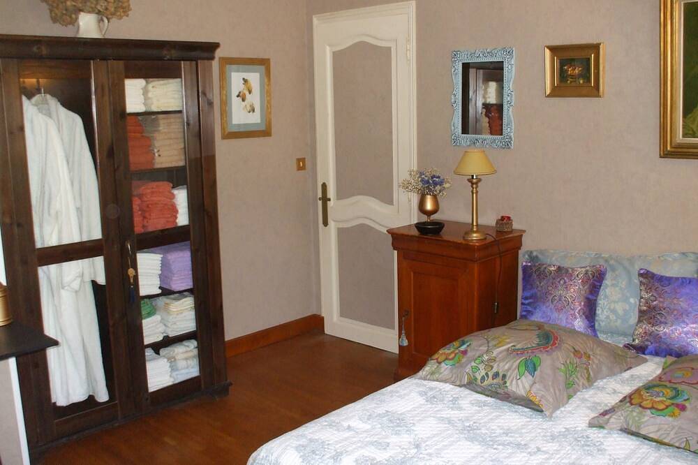 \"Letuc Blanc\", Chemin Lucien Michard in Aiguillon, Agen und Umgebung