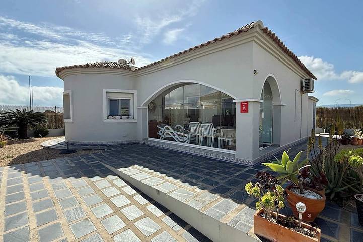Villa para 4 pessoas, com varanda e jardim, com animais de estimação - 1
