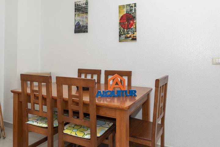 Gîte pour 8 personnes, avec piscine et terrasse à Cullera - 4