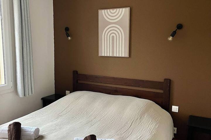 Gîte pour 6 personnes, avec piscine à Levernois - 2