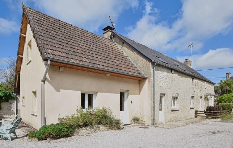 Location de vacances pour 6 personnes, avec Terrasse et Jardin à Hémevez