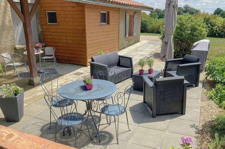 Maison de vacances pour 4 personnes, avec Balcon et Jardin à L'Isle-Jourdain