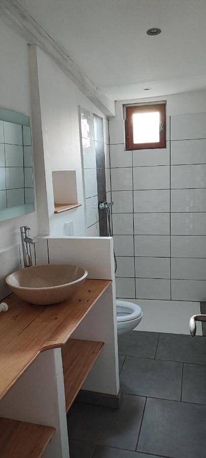 Appartement entier, Appartement en rez de Jardin in Revest-du-Bion, Région de Forcalquier