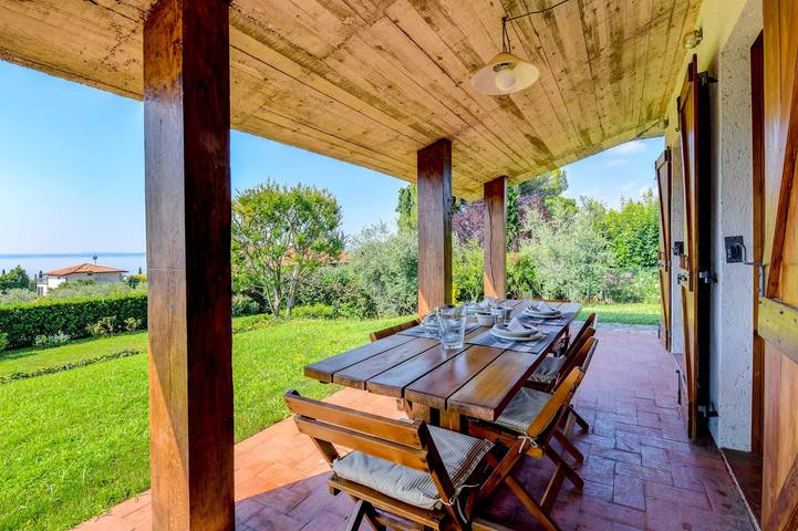 Villa Silva by Garda FeWo in Manerba del Garda, Gardasee-Berge