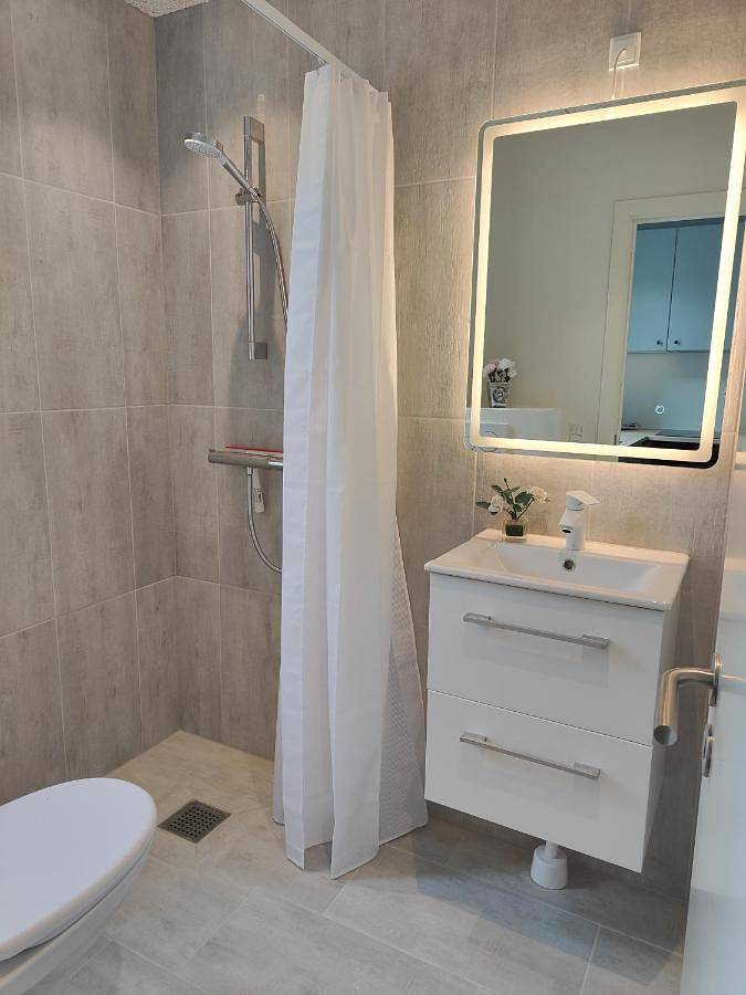 Aalborg City Rooms Aps in Aalborg, Limfjord in Nordjütland
