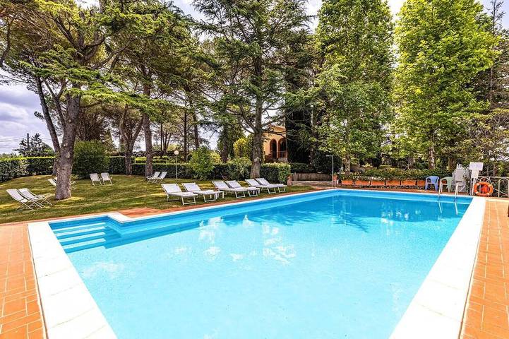 Vakantiehuis voor 8 personen, met terras en zwembad - 1