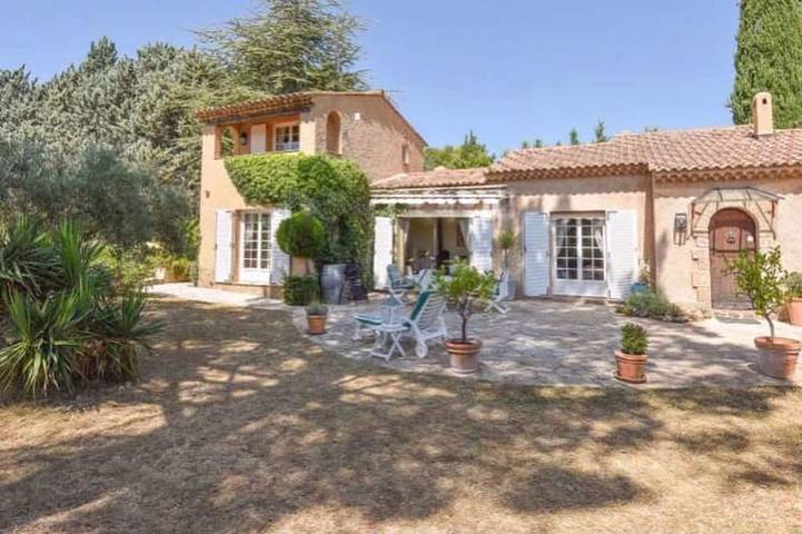 Chalet para 6 personas, con jardín - 1