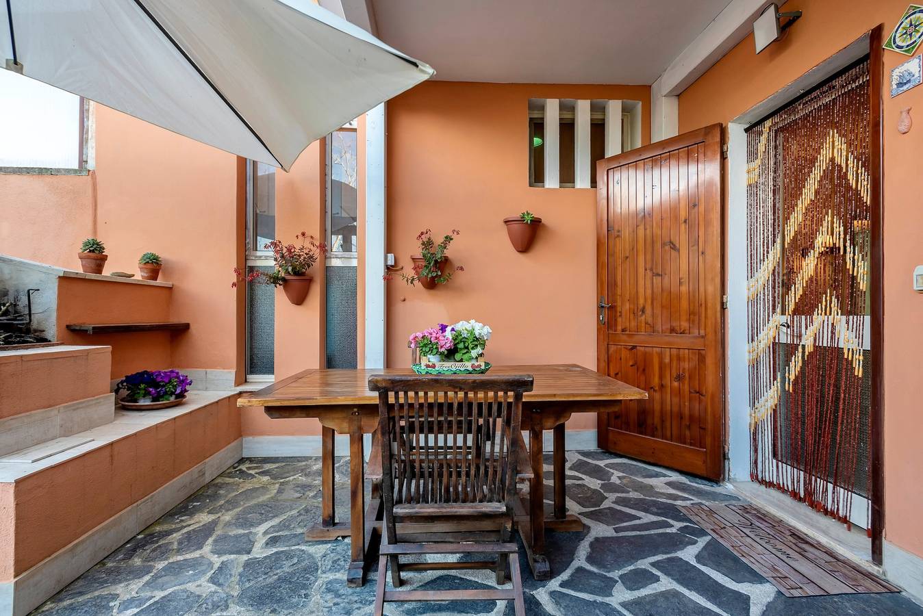 Apartamento entero, Apartamento Casa Erica con jardín, terraza y Wi-Fi in Stintino, Nurra
