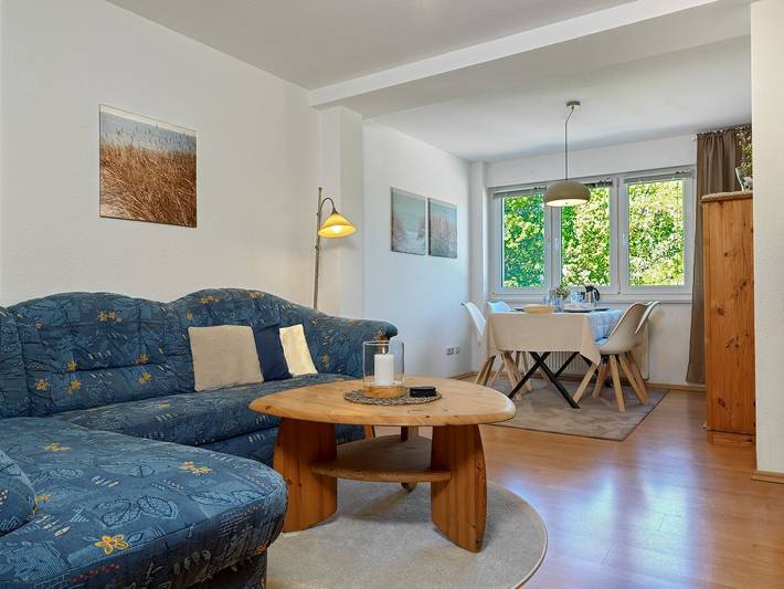 Ferienwohnung für 4 Personen, mit Balkon in Am Schwarzen Busch