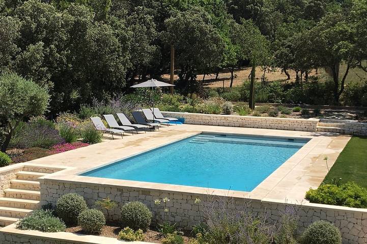 Gîte pour 4 personnes, avec Terrasse et Jardin