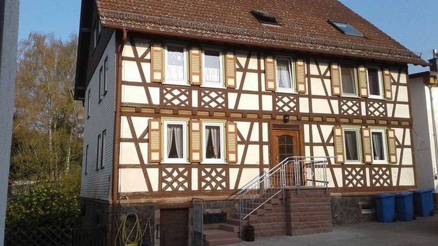 Bauernhof für 2 Personen, mit Ausblick und Terrasse im Odenwald