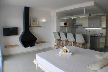 Gîte pour 4 Personnes dans Roses Centre, Roses, Photo 3