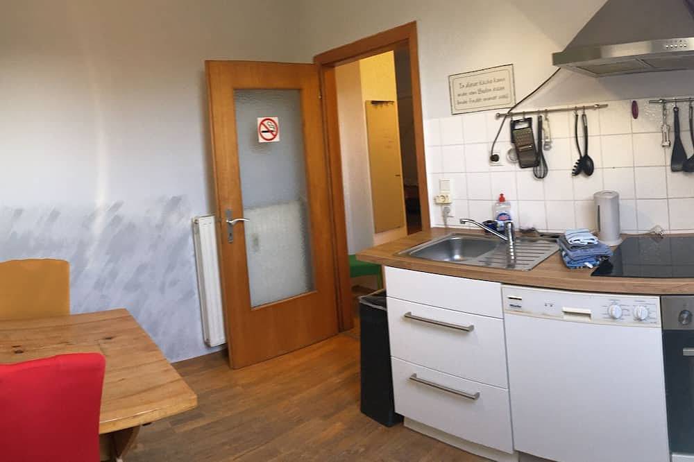 Ganze Wohnung, Trade fair fitters' vacation apartment Temporary living space in Kaarst, Niederrhein