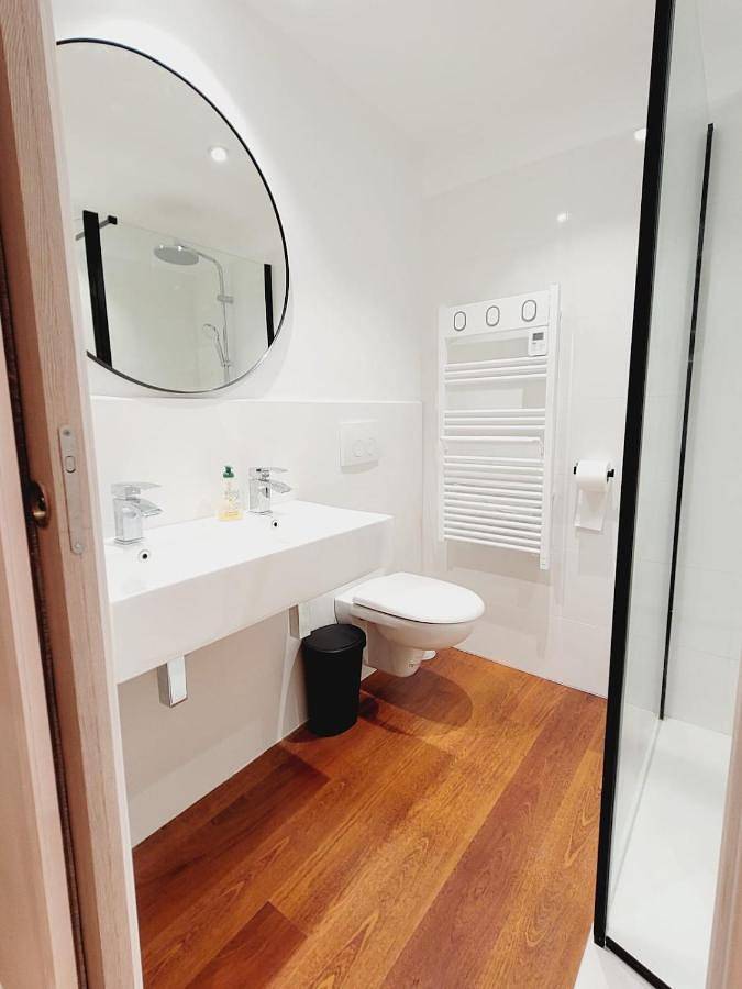 Appartement entier, Maison 2 chambres vue château in Châteaugay, Parc naturel régional des Volcans d'Auvergne