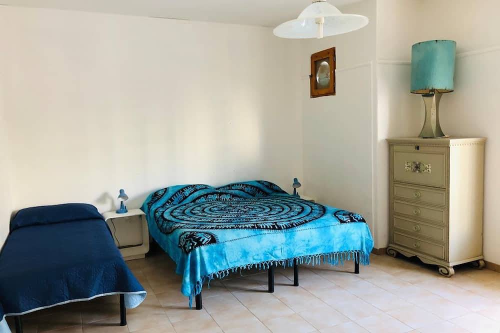Appartamento intero, Villetta Oleandri piano terra   [Praja,Zen] in Baia Verde, Golfo di Taranto