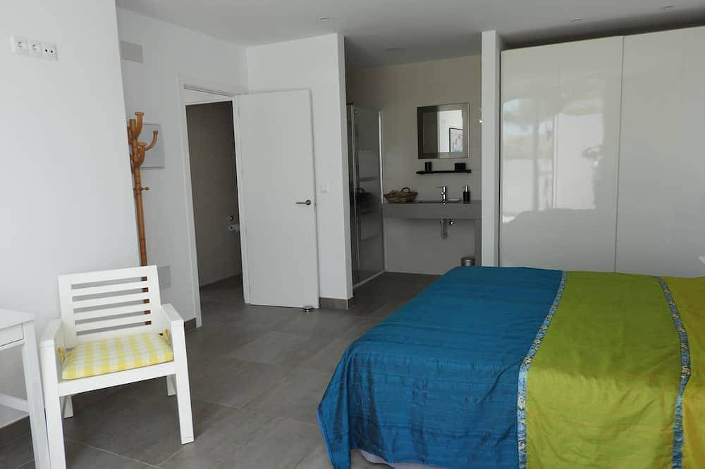 Atractiva villa en Caleta de Vélez con piscina privada in Urbanización Villa del Mar, Vélez-Málaga