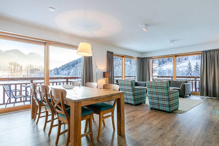 Maison de vacances pour 6 personnes, avec Balcon/Terrasse ainsi que Sauna et Vue à La Chapelle-d'Abondance