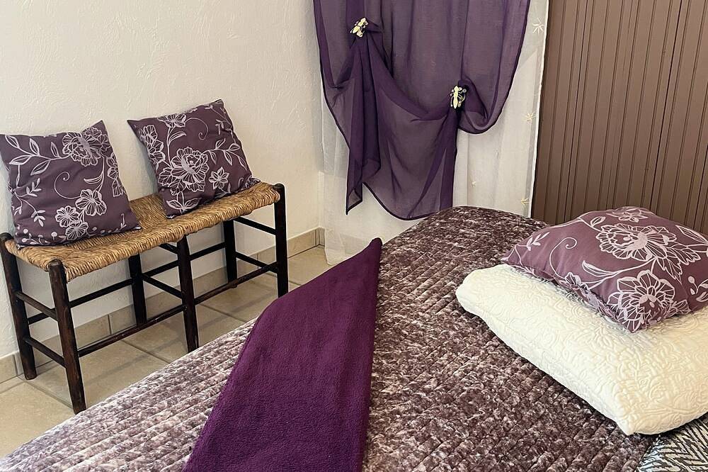 Le Cabanou - Private Spa in the countryside. Quiet, natural setting with superb views in Le Dévoluy, Gap und Umgebung