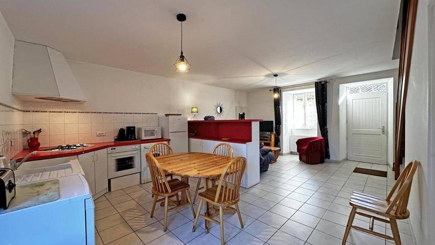 Location de vacances pour 4 personnes, avec jardin à Dompierre-les-Églises - 4