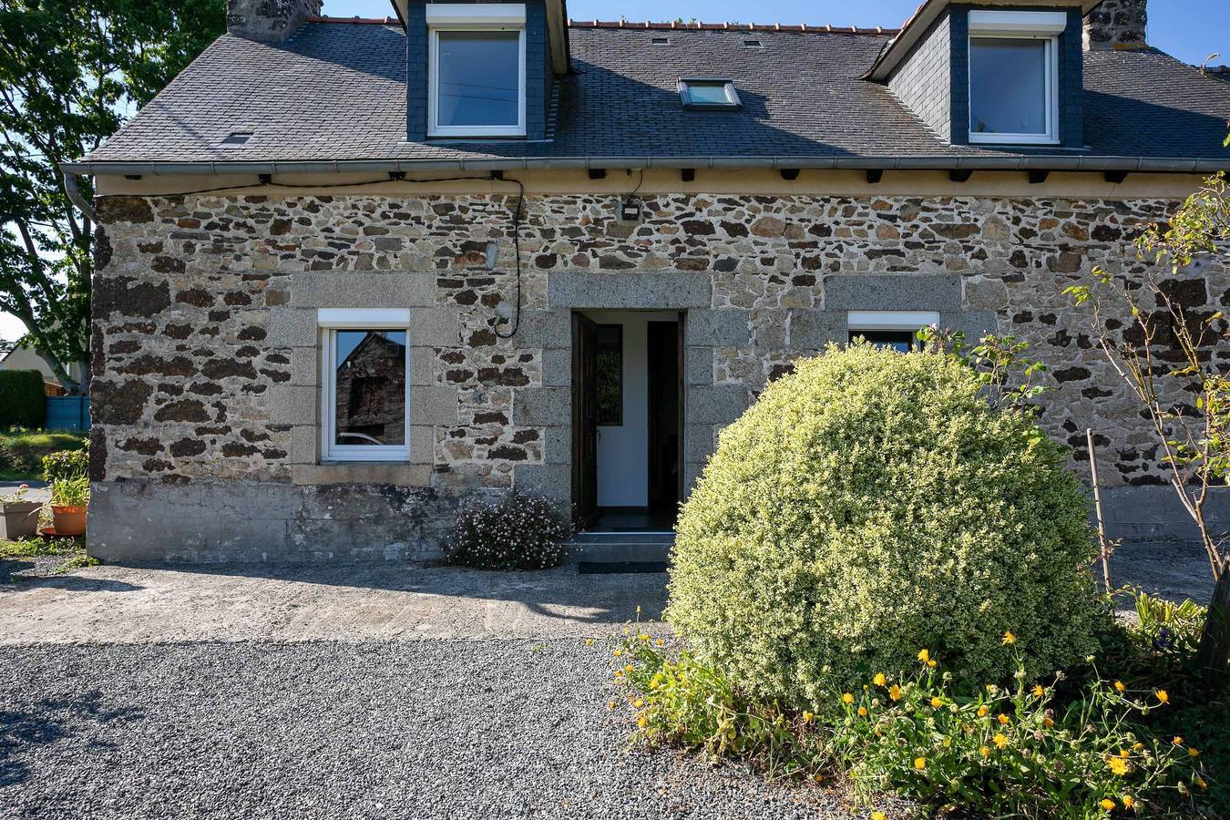 Maison de vacances "Kerkohann" avec jardin privé et Wi-Fi in Tressignaux, Côte de Goëlo