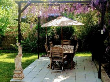 Cottage pour 2 personnes, avec jardin à Besançon