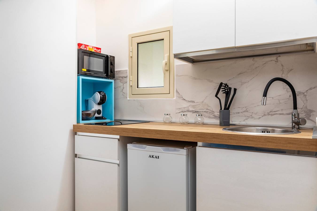Appartement 'Good Vibes Home' met Balkon, Wifi en Airconditioning, foto 6