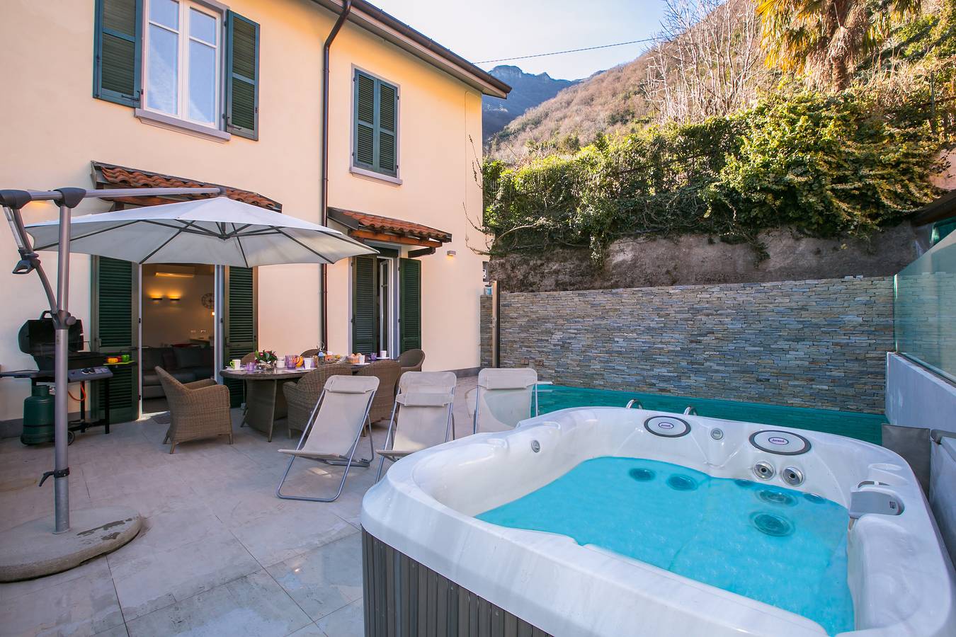 Villa With Pool for 10 People in Laglio, Lake Como