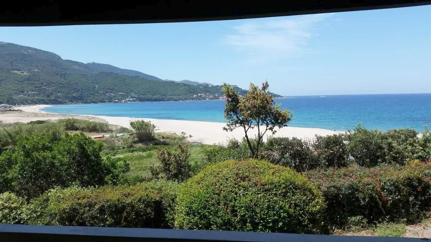 Casa de vacaciones para 7 personas, con vistas y jardín - 1