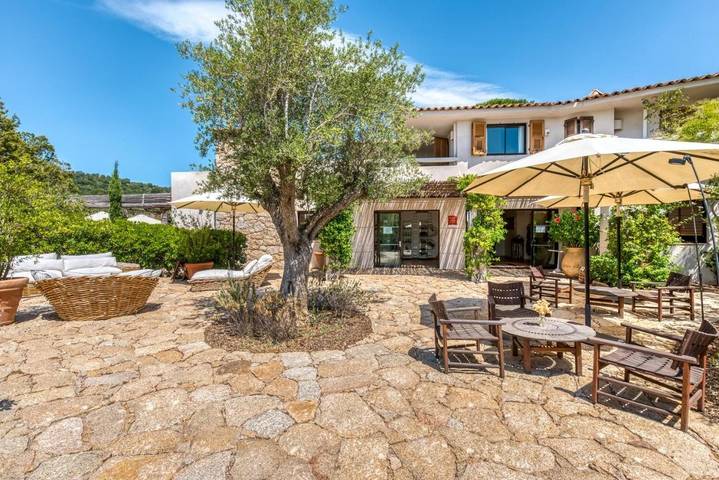Parc de vacances pour 4 personnes, avec jardin ainsi que piscine et vue en Corse-du-Sud - 4
