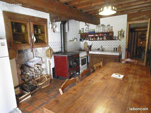 Location de vacances pour 12 personnes, avec vue et jardin à Les Fourgs - 4