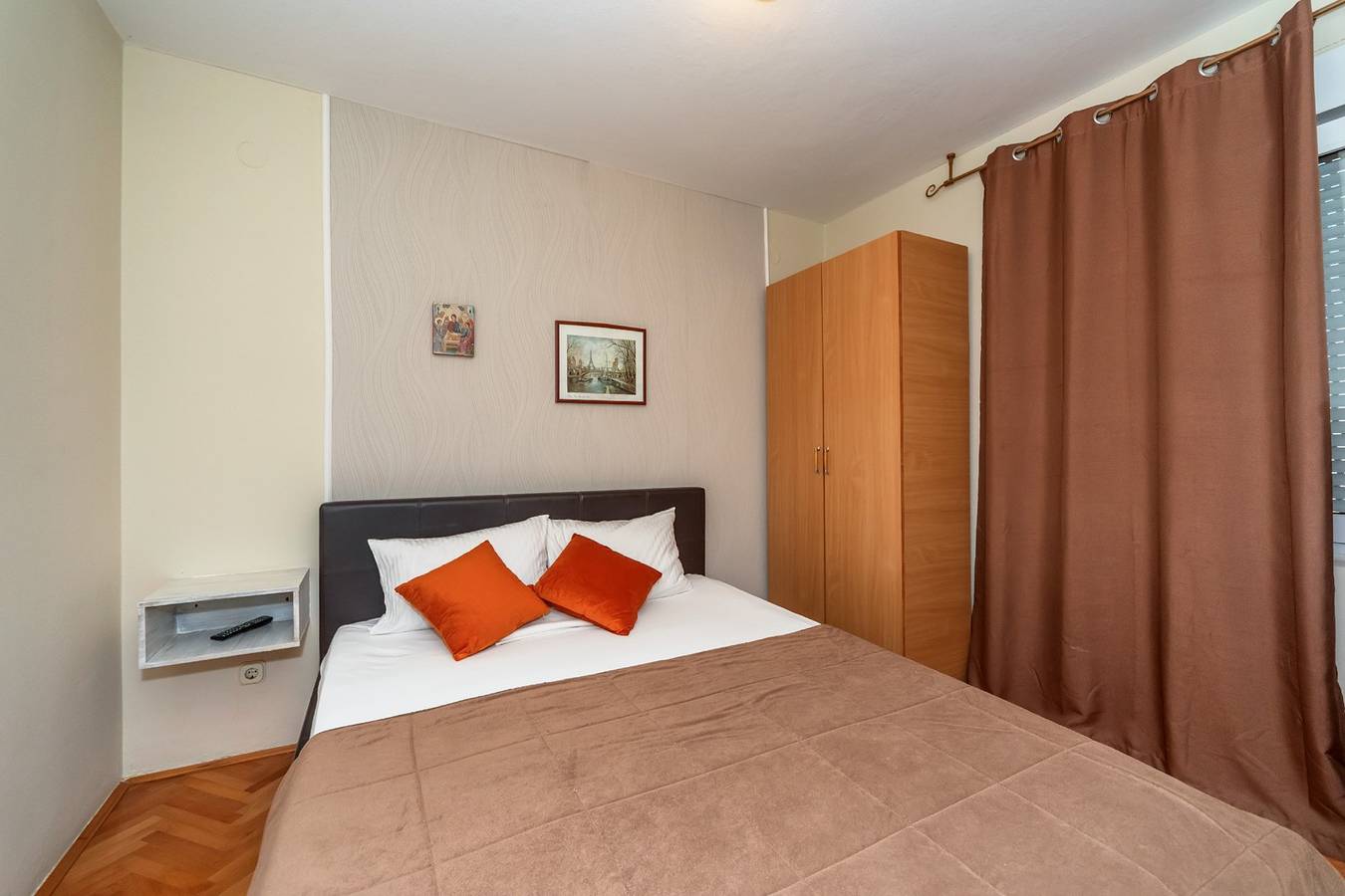 Ganze Wohnung, One bedroom Apartment with sea view in Petrovac na Moru, Opština Budva