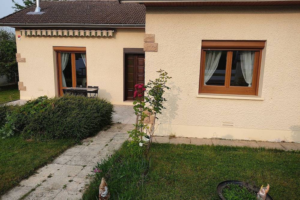 Maison sur Terrain Clos de 800 M2 lac à Moins de 5kms in Les Ancizes-Comps, Puy-de-Dôme