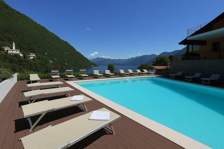 Gîte pour 4 personnes, avec piscine ainsi que vue sur le lac et terrasse, adapté aux familles à Argegno - 2
