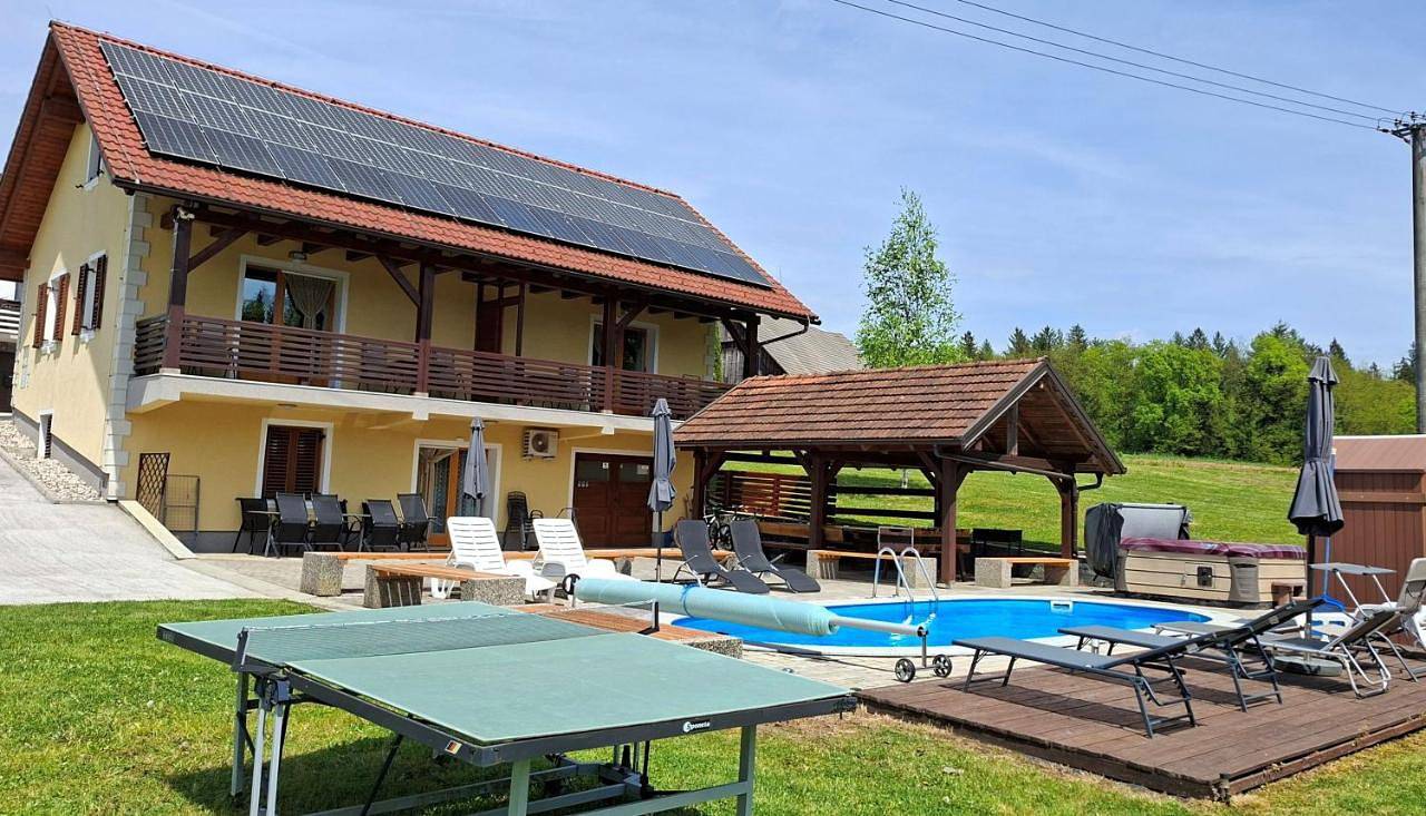 Ganze Wohnung, Lahinja & Kolpa river apartments in Möttling, Slowenien