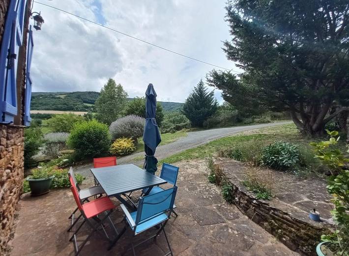 Gîte pour 5 personnes, avec terrasse ainsi que jacuzzi et jardin dans Parc naturel régional des Grands Causses - 2