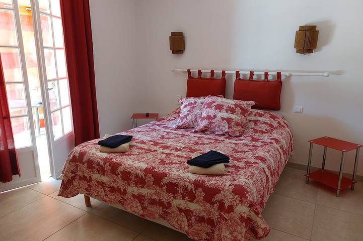 Villa pour 12 personnes, avec terrasse et jardin, animaux acceptés à Vaison-la-Romaine - 4