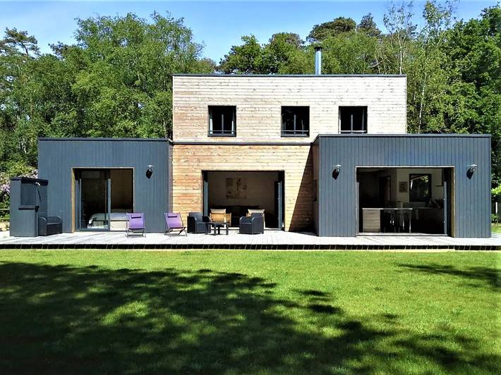 Gîte pour 8 personnes, avec terrasse et jardin