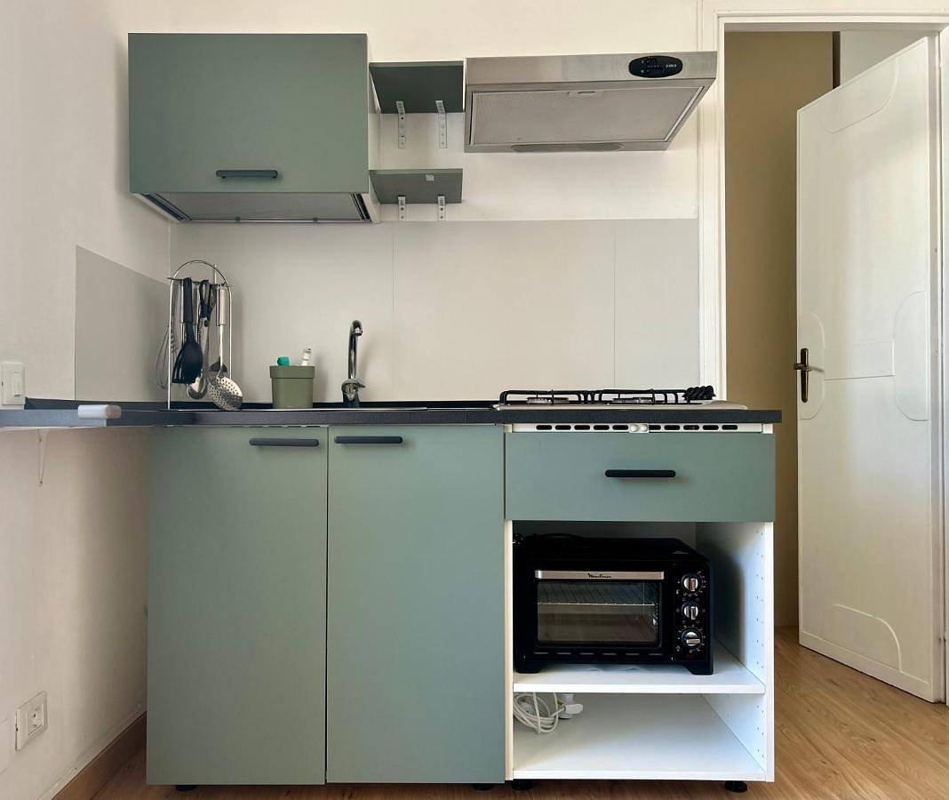 Appartamento intero, One-Bedroom Apartment in Mondello, Palermo