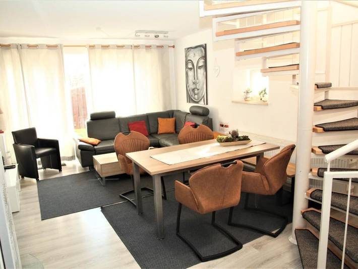 Ferienhaus für 4 Personen, mit Terrasse und Garten in Zandt