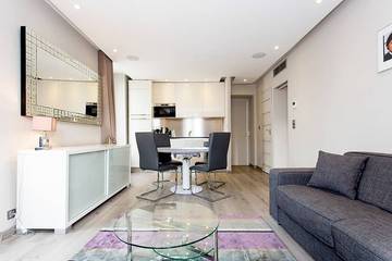 Gîte pour 4 personnes dans Office de Tourisme de Cannes
