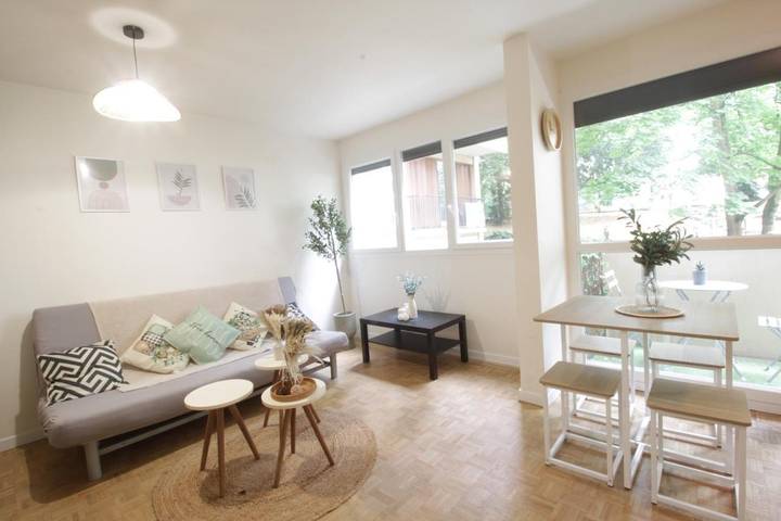 Apartamento de vacaciones para 3 personas, con vistas y balcón - 1