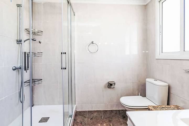 Ferienhaus für 5 Personen, mit Pool und Garten in Miami Playa - 4