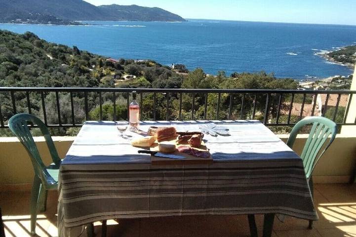 Appartement de vacances pour 6 personnes, avec terrasse