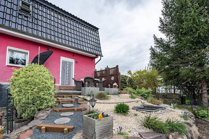 Ferienwohnung für 5 Personen, mit Terrasse, mit Haustier in Neupetershain