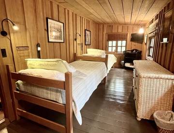 Cabin for 4 Guests in Grayton Beach, Emerald Coast, Picture 4