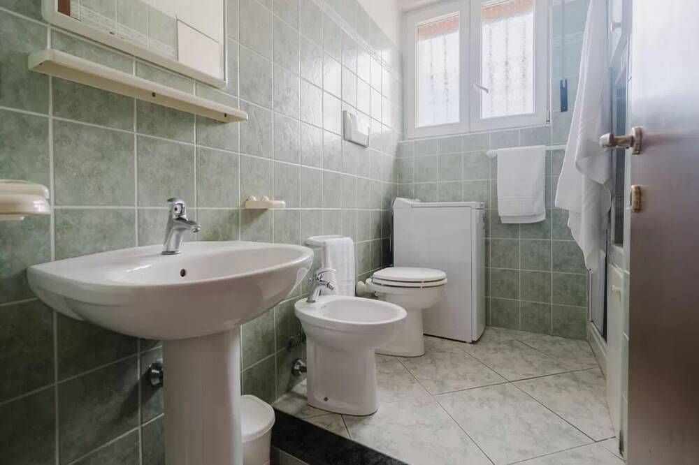 Ganze Wohnung, Atemberaubende Wohnung mit Meerblick auf Sardinien in Porto Torres, Sassari Provinz