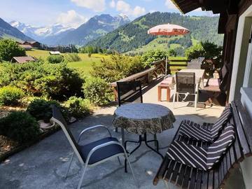 Chalet voor 6 Personen in Gstaad, Saanen, Afbeelding 2