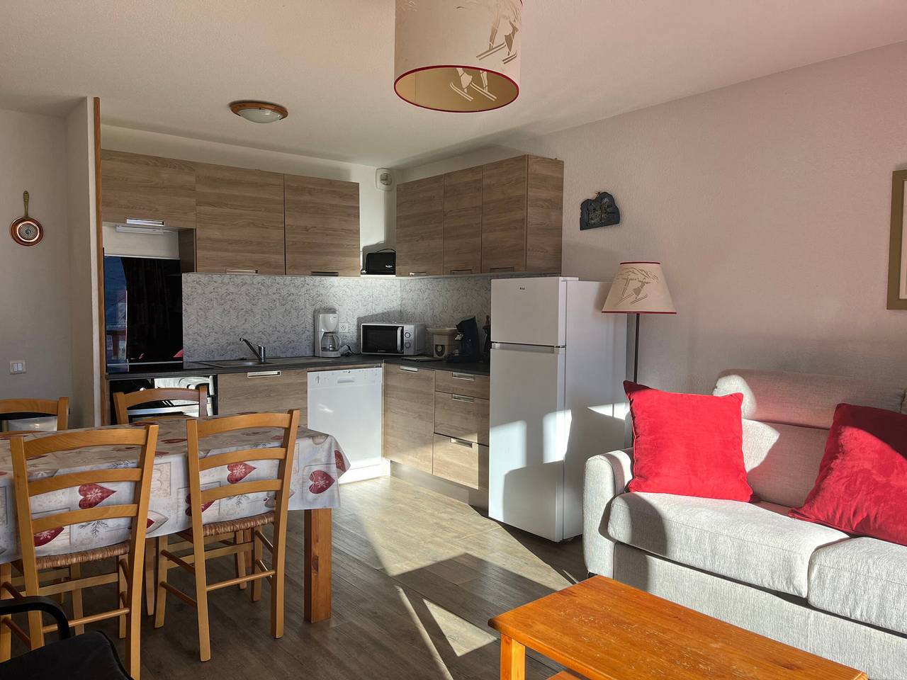 Ganze Wohnung, Pmr T3 Wohnung in Peyragudes, in der Nähe der Pisten, Spassio-Zugang, Haustiere erlaubt in Peyragudes, Französische Pyrenäen