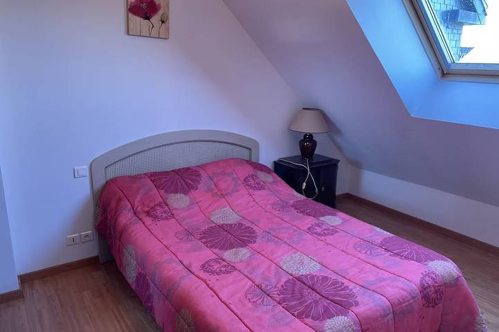 Jolie petite maison au calme in Lanester, Côte des Mégalithes