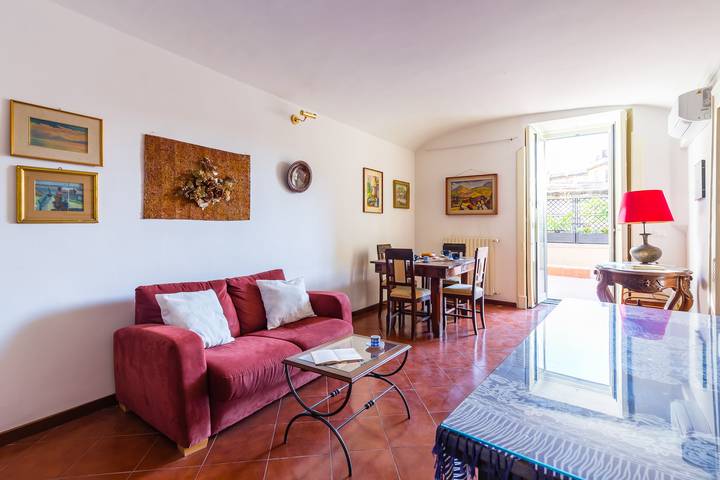 Gîte pour 5 personnes, avec terrasse à Naples - 3